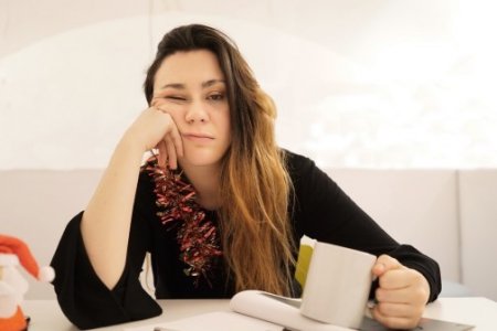 Fáradtan, kimerülten szinte zombiként autózik?