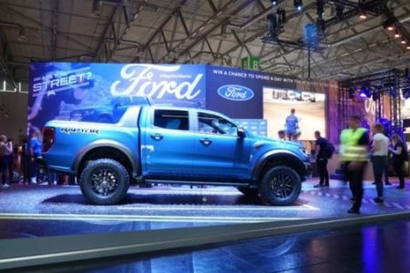 Izgalmas e-sport hírek Gamescom kiállításon...