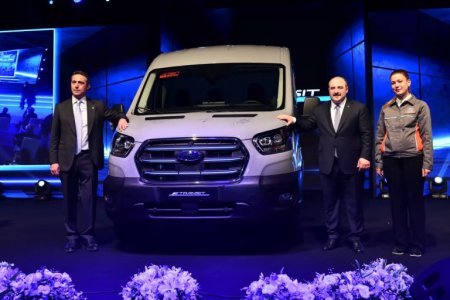 Legördültek a gyártósorról az első Ford Pro E-Transitok