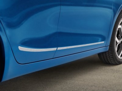 Kia Ceed - Oldalsó díszléc , szálcsiszolt