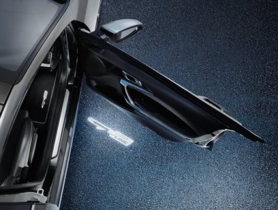 Kia LED ajtóprojektorok, GT-line logóval