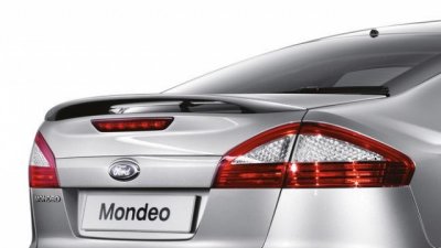 Ford Mondeo tetőspoiler
