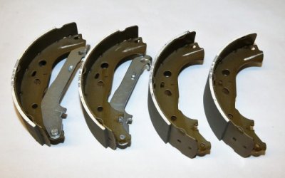 Ford Connect fékpofa készlet, hátsó 