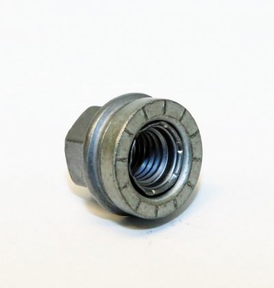 Ford Transit kerékanya