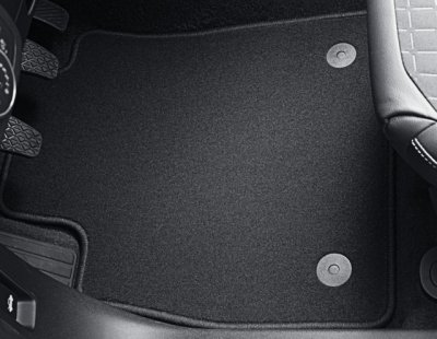 Ford szövetszőnyeg, első 