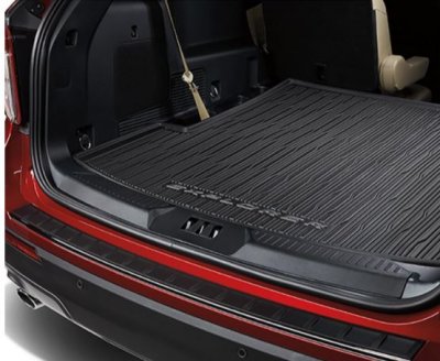 Ford Explorer csomagtér tálca, 2. sor