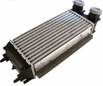 Ford intercooler hűtő