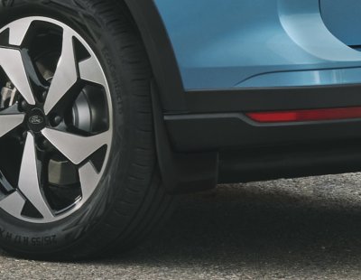 Ford Connect sárfogó gumi, hátsó