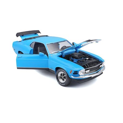 Ford Mustang Mach modellautó 1:18