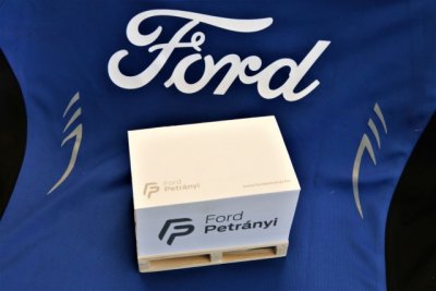 FP raklapos jegyzettömb