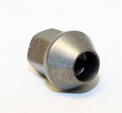 Ford Connect kerékanya acélfelnihez 