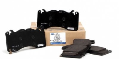 Ford Mustang fékbetét készlet, első 