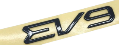 Kia EV9 felírat, hátsó
