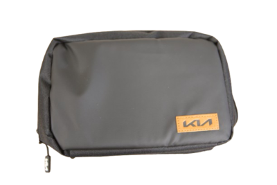 Kia tech táska