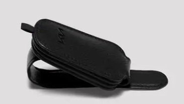 Kia napszemüveg tartó